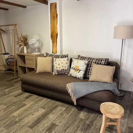 121 - * フロホヴェツ